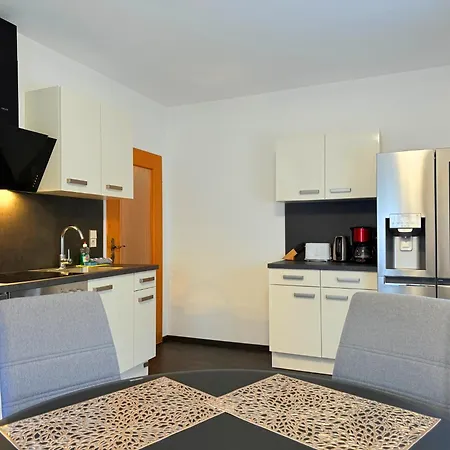 Fiore Am Naturschwimmbad! *