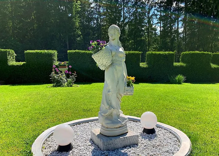 Fiore Am Naturschwimmbad! Διαμέρισμα Puch (Villach)